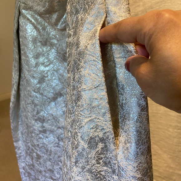 Lord & Taylor Gown, NWOT - Picture 6 of 9